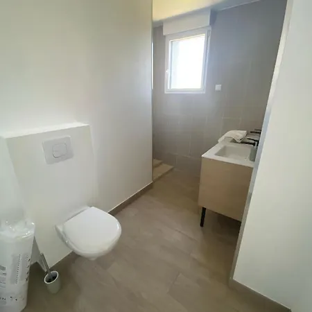 Spacieux Avec Balcon 150m De La * Barneville-Carteret